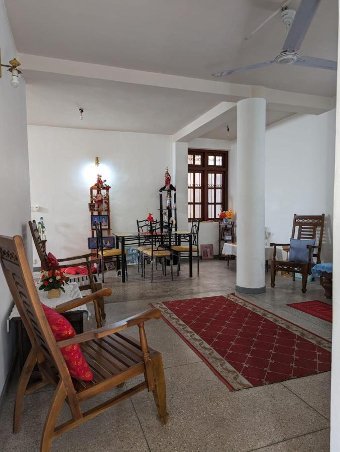 Shiranthi Guest House Rajagiriya Kültér fotó